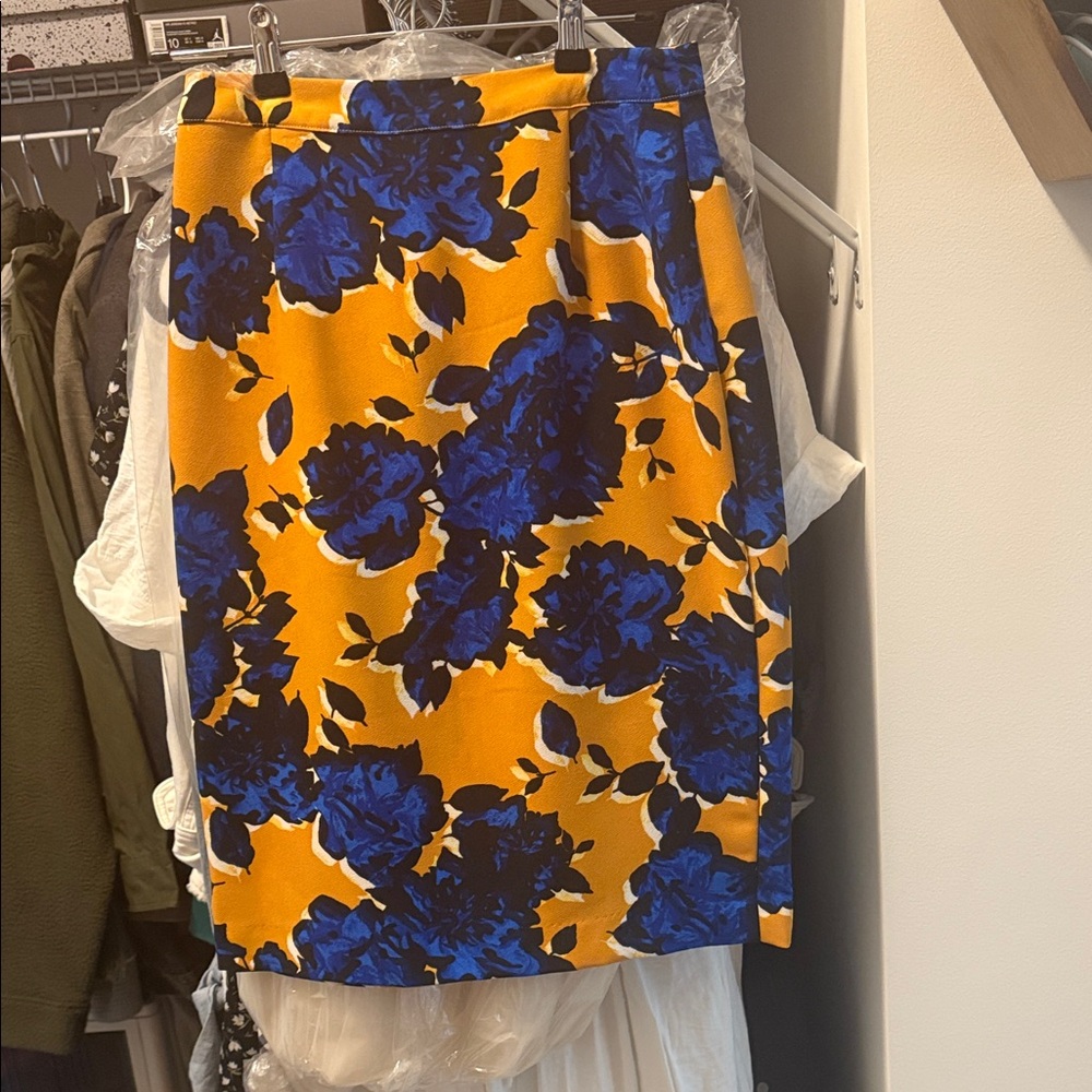 Who What Wear Blue and Yellow Floral Pencil Skirt